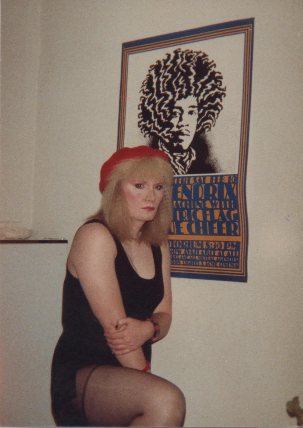 Jayne with Hendix poster
